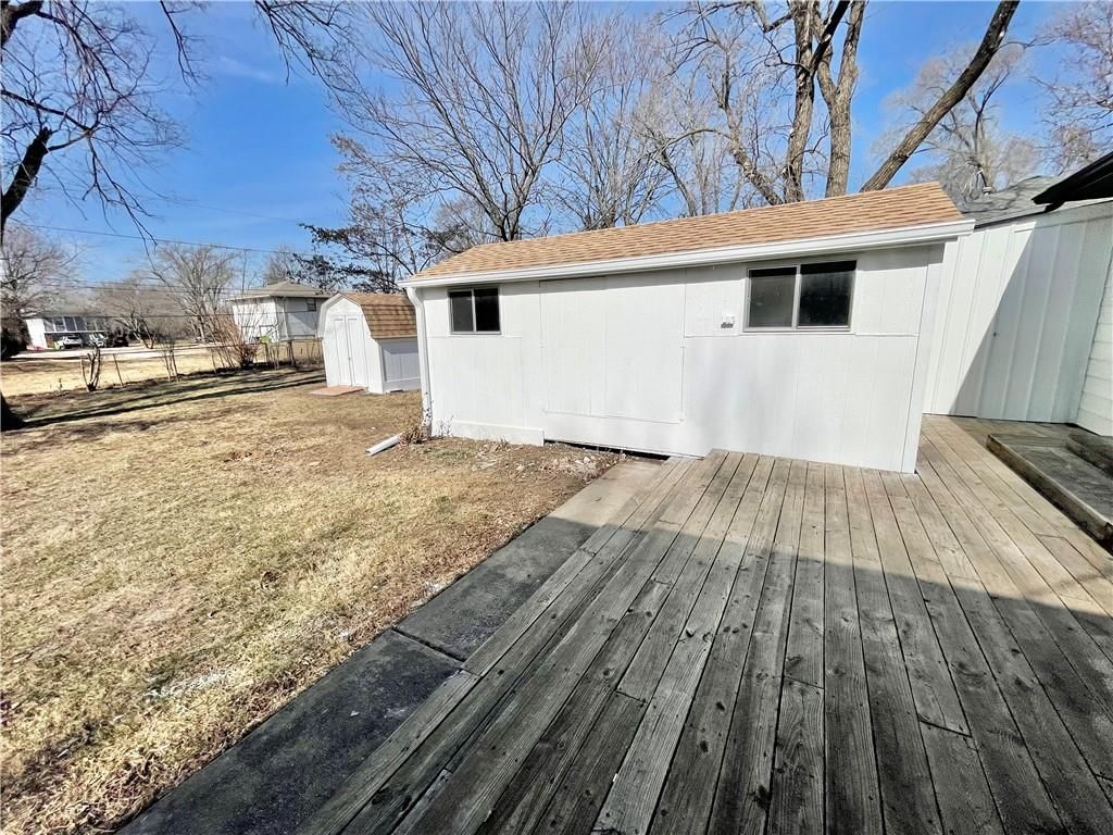16014 Speaker Avenue — photo 22