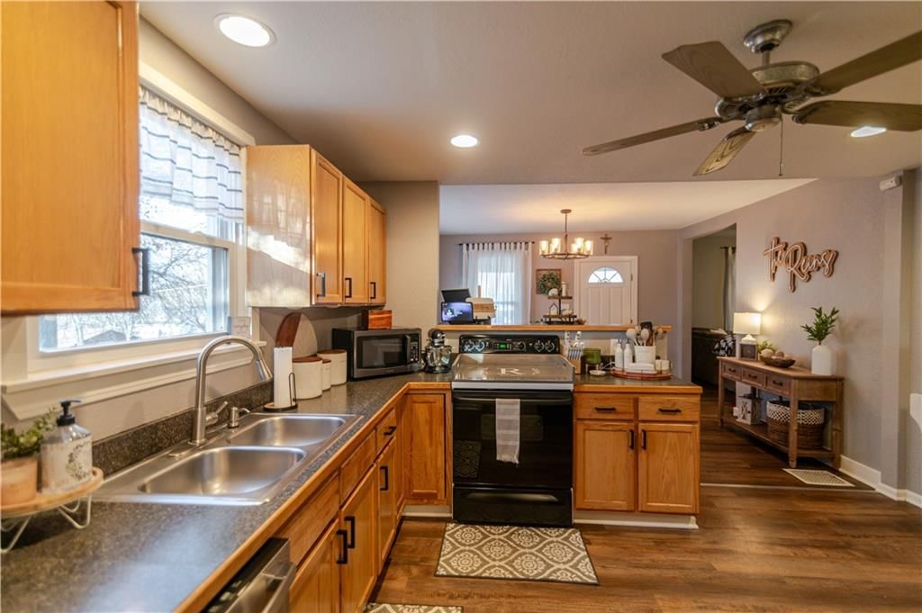 1018 N 10th Street — photo 11