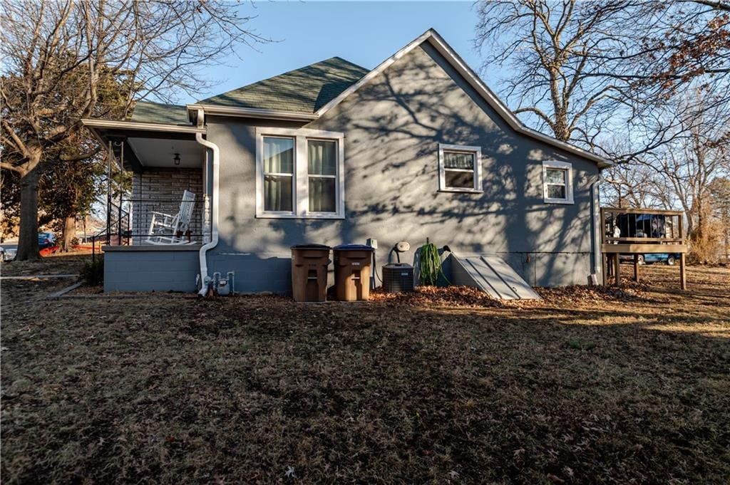 1018 N 10th Street — photo 34