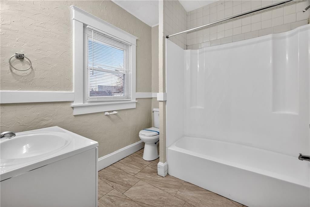 1420 S 33rd Street — photo 24