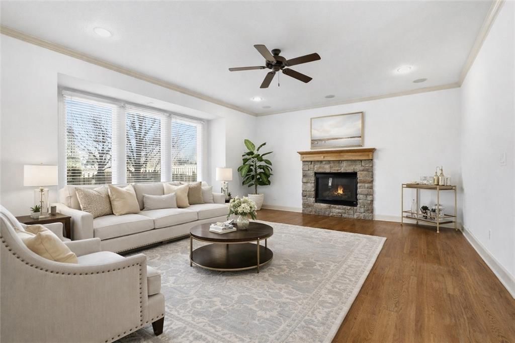2300 Silver Spring Lane — photo 5