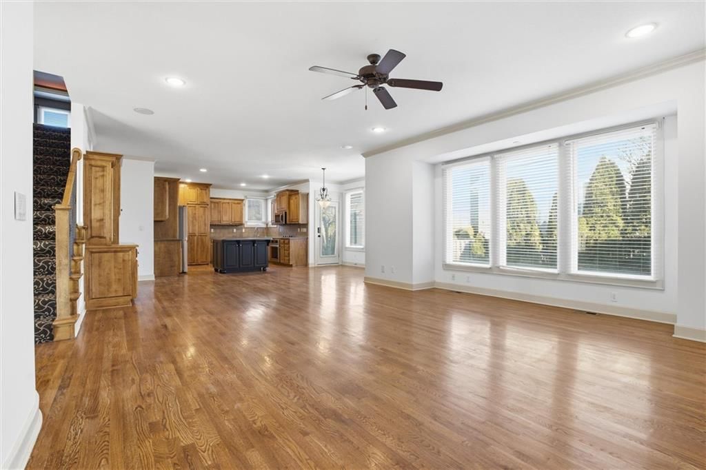 2300 Silver Spring Lane — photo 9