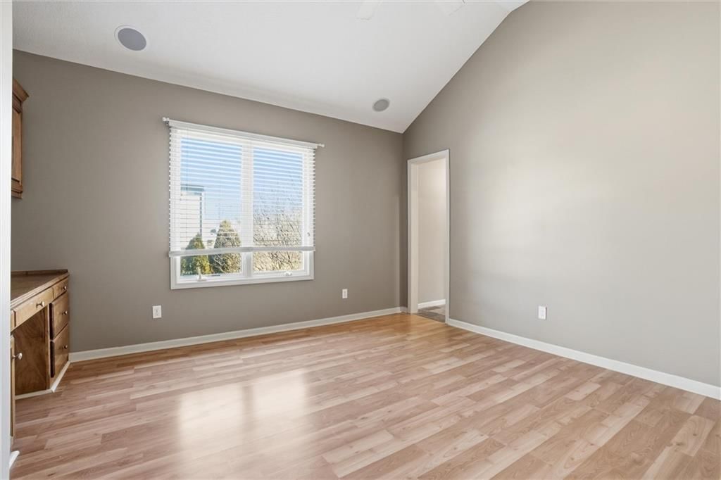 2300 Silver Spring Lane — photo 32