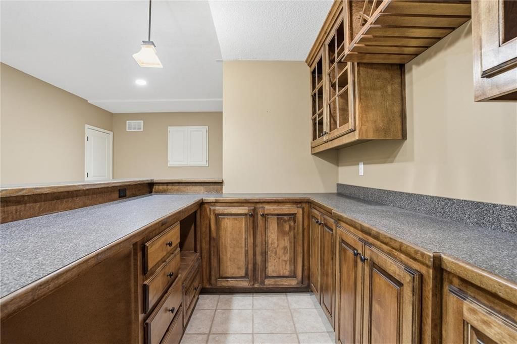 2300 Silver Spring Lane — photo 38