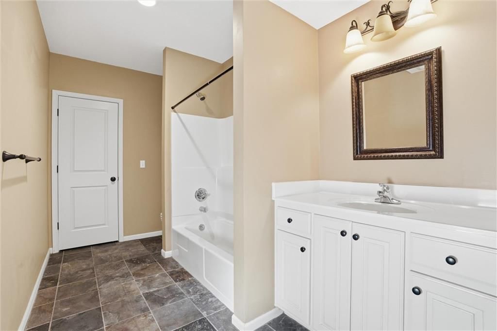2300 Silver Spring Lane — photo 42