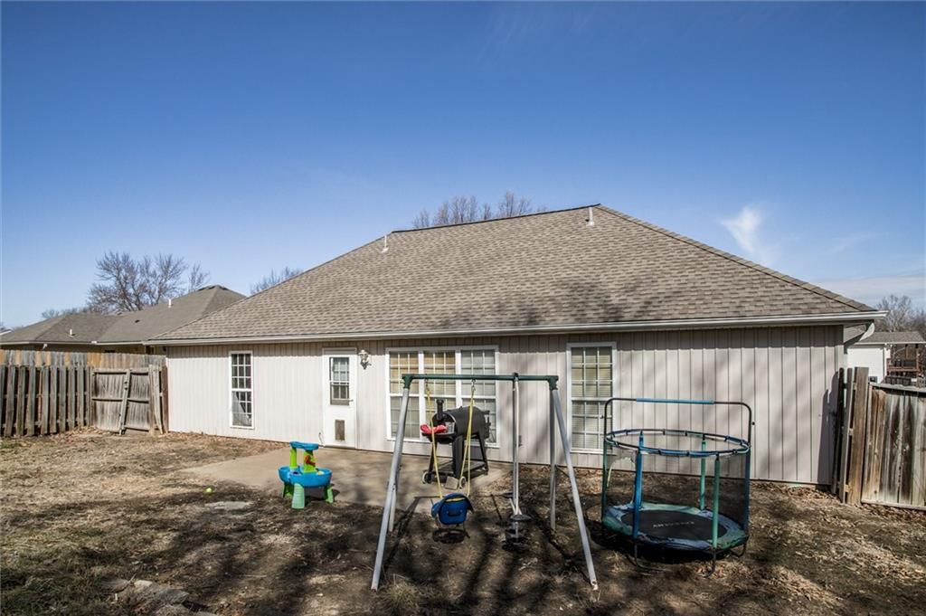 946 E Market Street — photo 7
