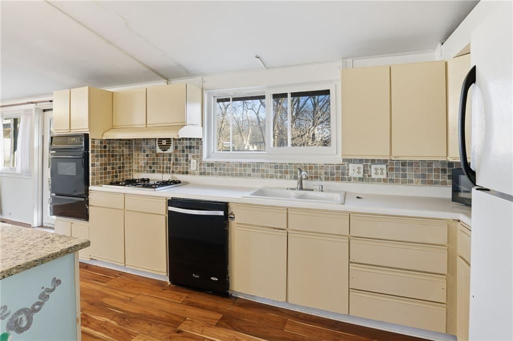 7725 Lamar Avenue — photo 11