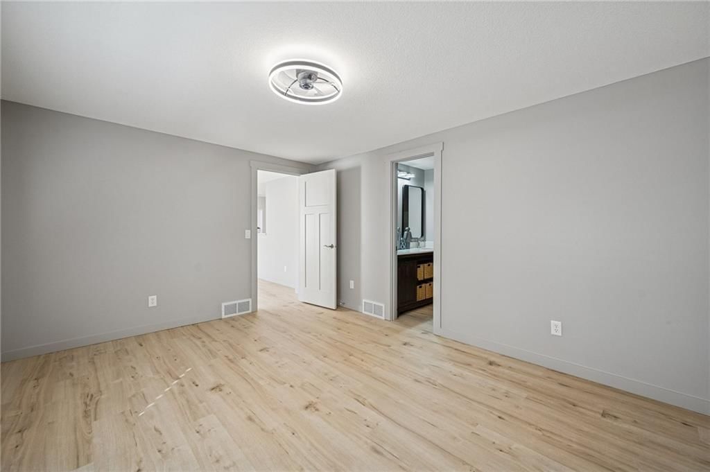 1109 S Woodbury Street — photo 18