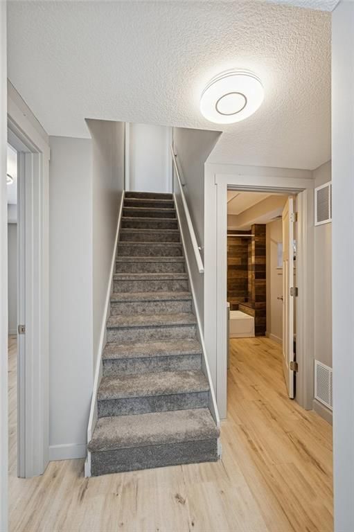 1109 S Woodbury Street — photo 21