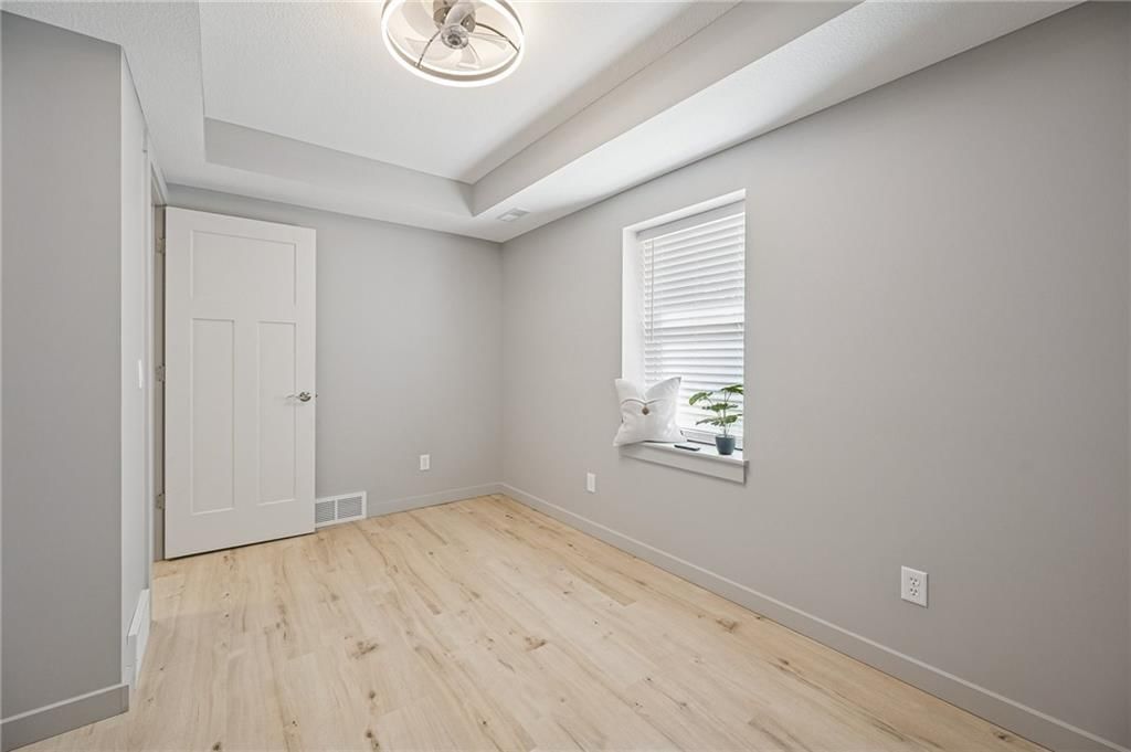 1109 S Woodbury Street — photo 23