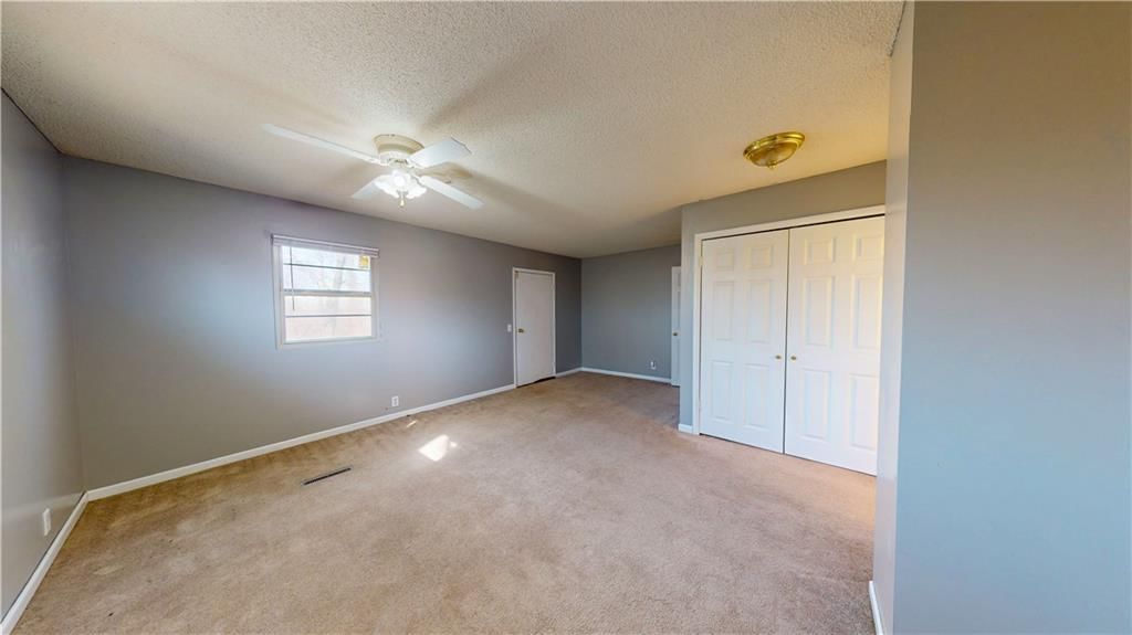 6004 NE Amazonia Road — photo 15