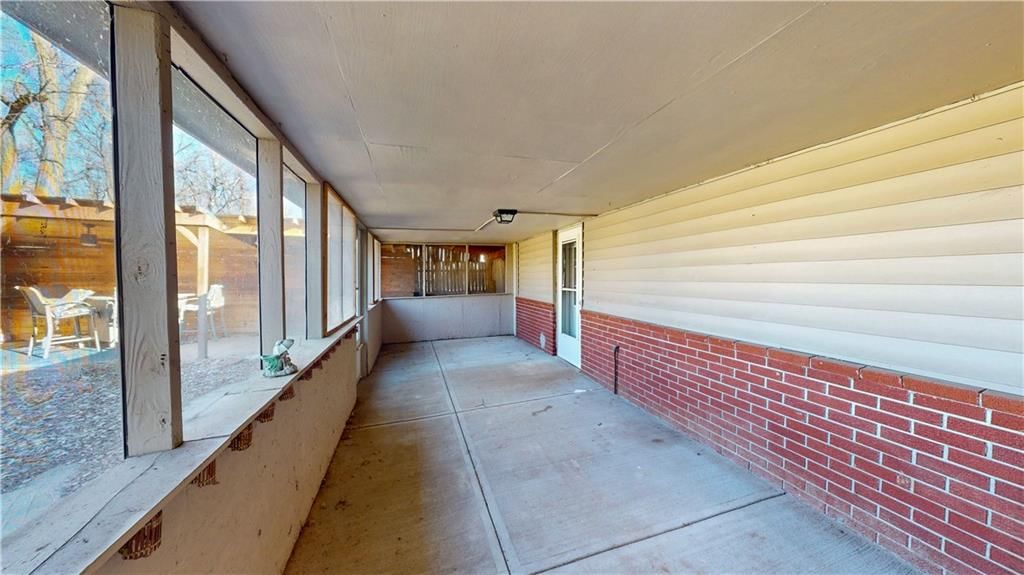 6004 NE Amazonia Road — photo 28