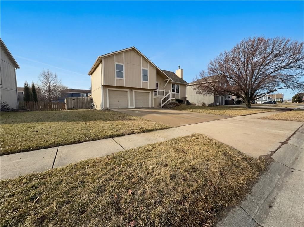 31331 W 172nd Terrace, Gardner, KS