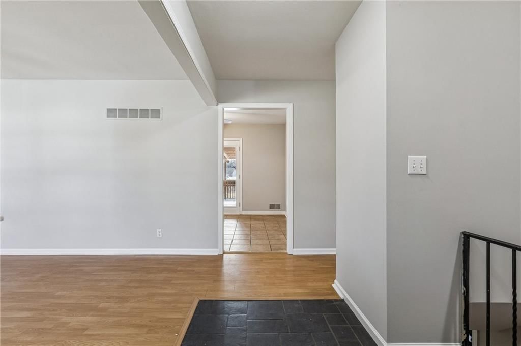 507 SW Stratford Road — photo 7