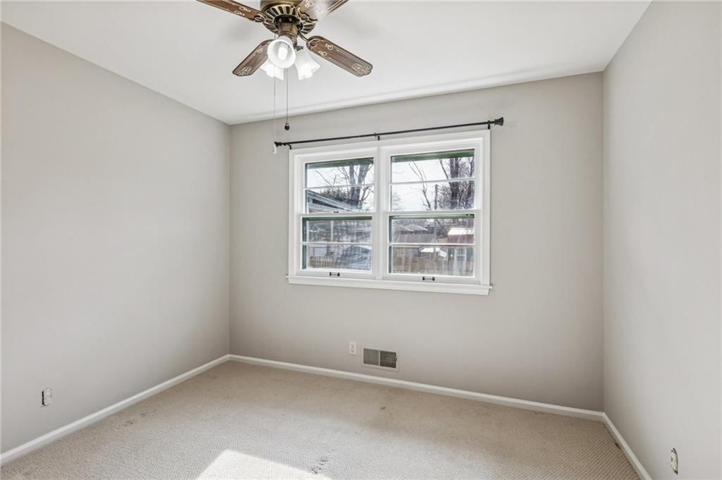 507 SW Stratford Road — photo 12