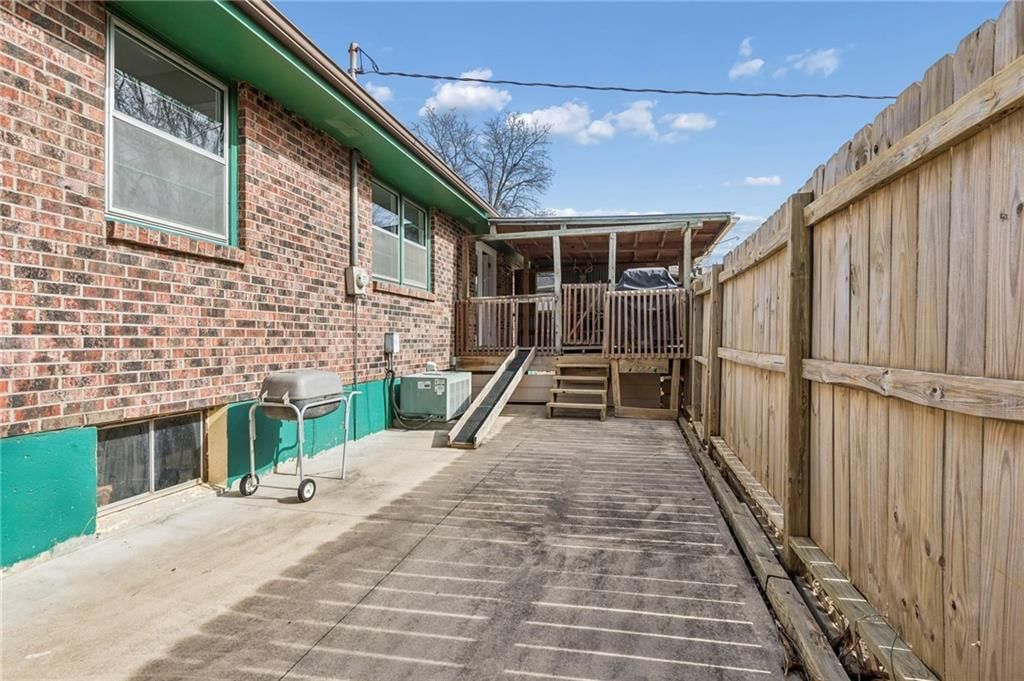 507 SW Stratford Road — photo 30