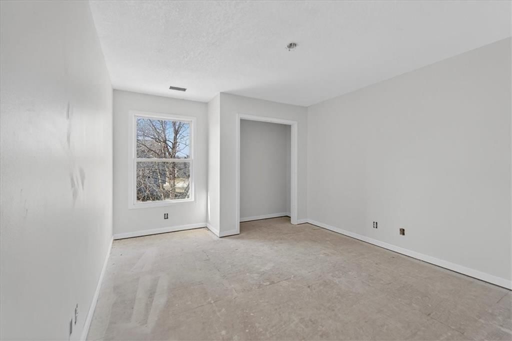 21526 W 51st Terrace — photo 25