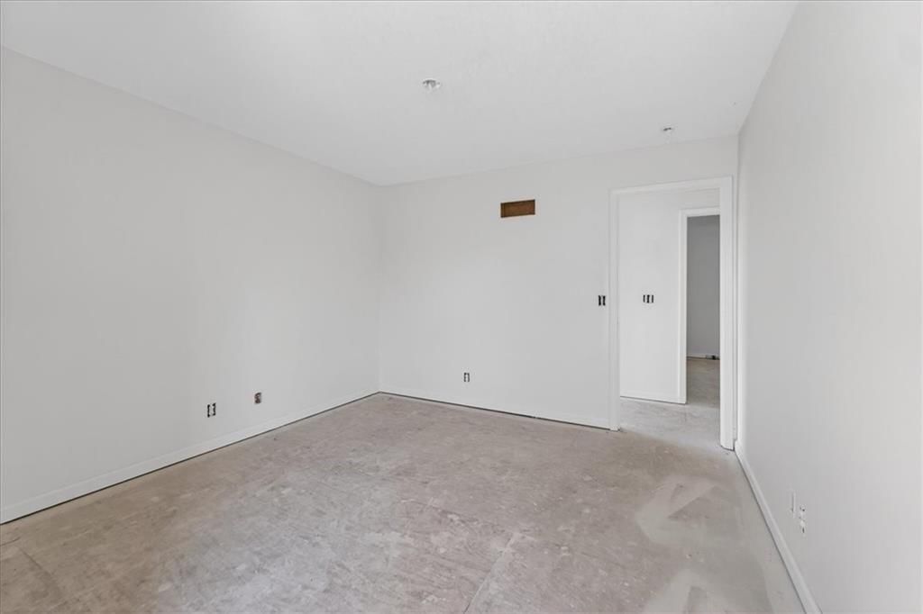 21526 W 51st Terrace — photo 26