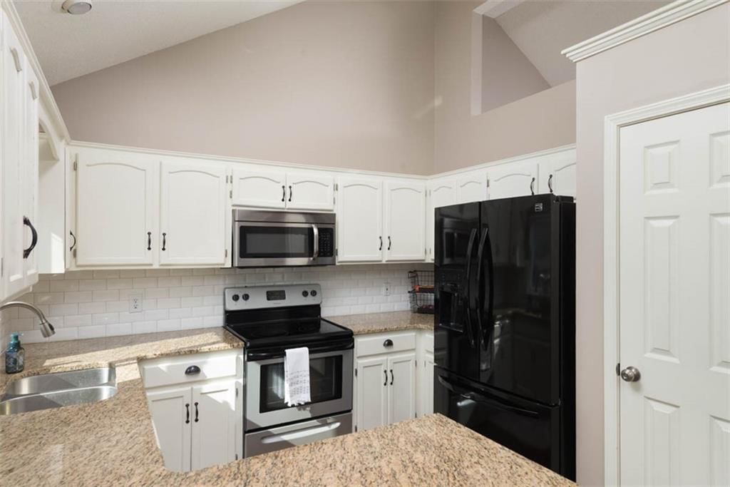 3501 NW 85th Terrace — photo 9