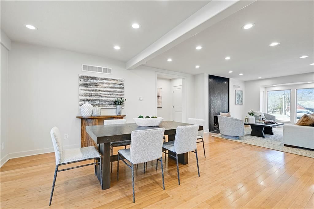 9515 Lee Boulevard — photo 12
