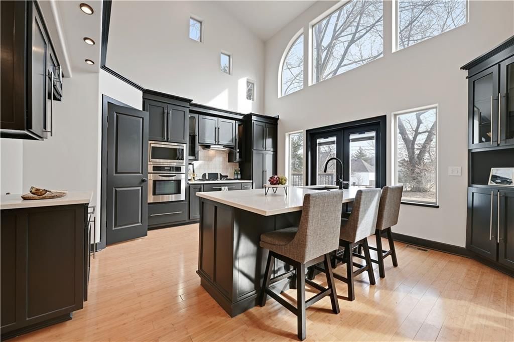 9515 Lee Boulevard — photo 16