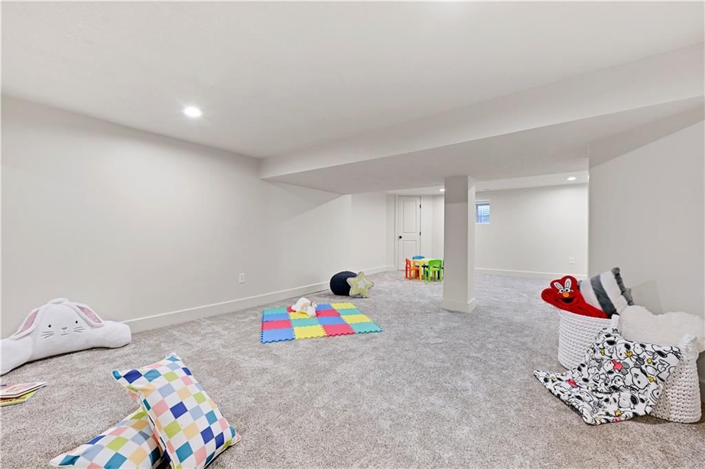 9515 Lee Boulevard — photo 41