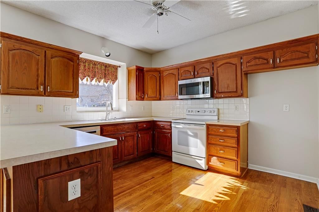 6715 W 148th Terrace — photo 6