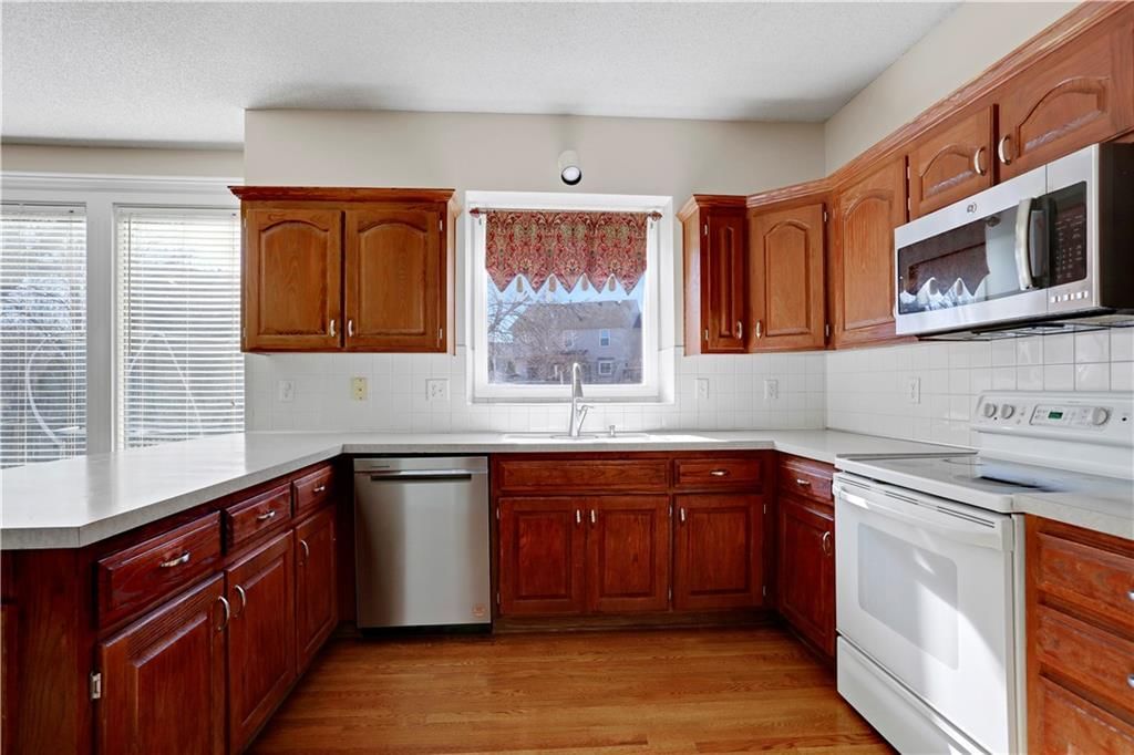 6715 W 148th Terrace — photo 7