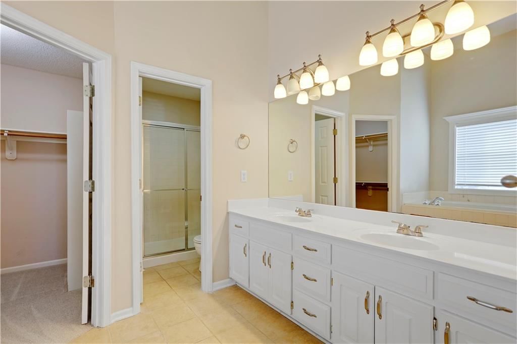 6715 W 148th Terrace — photo 14