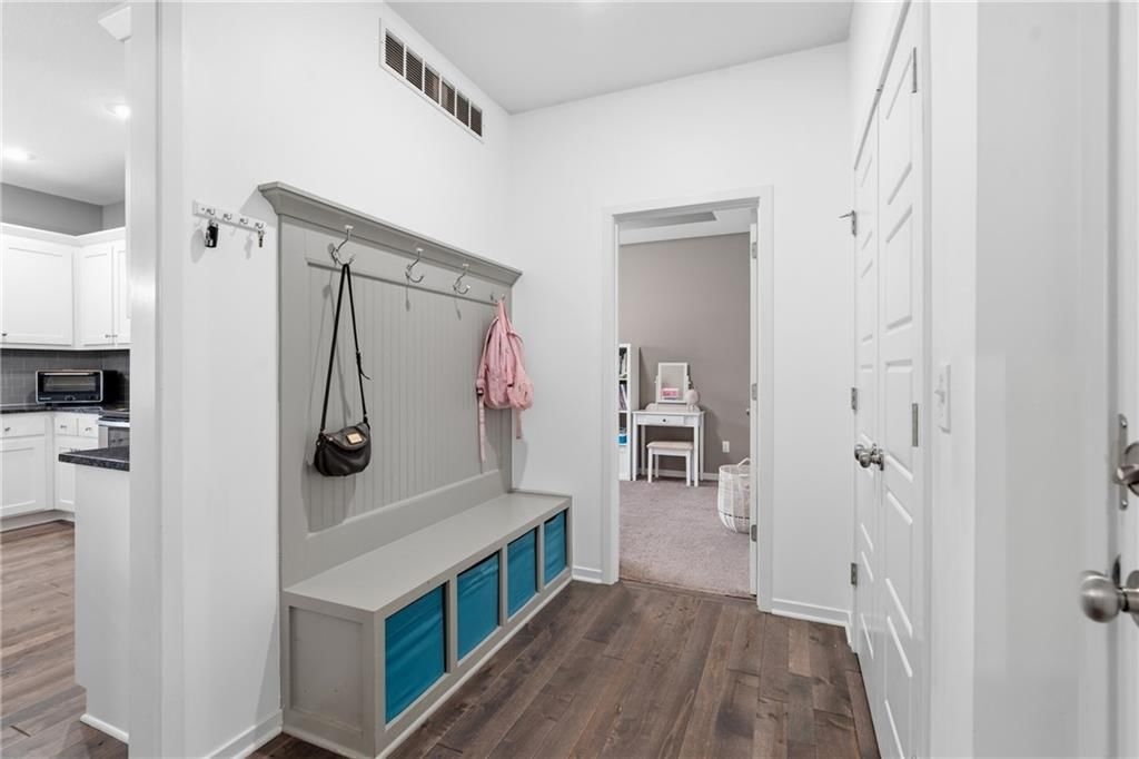 5129 Meadowlark Drive — photo 17