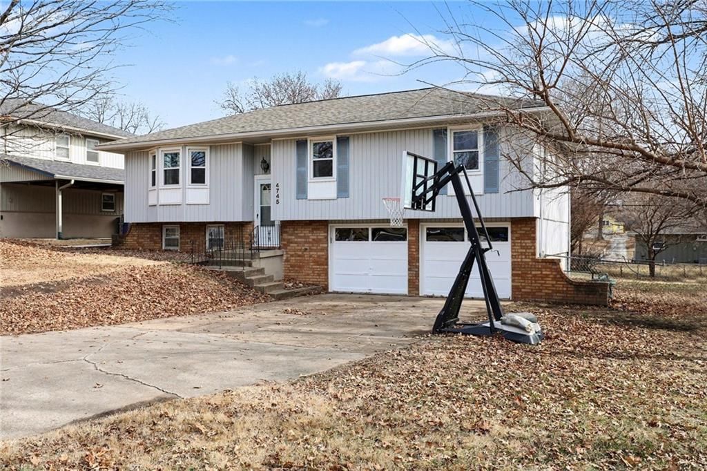 4745 Slater Street — photo 4