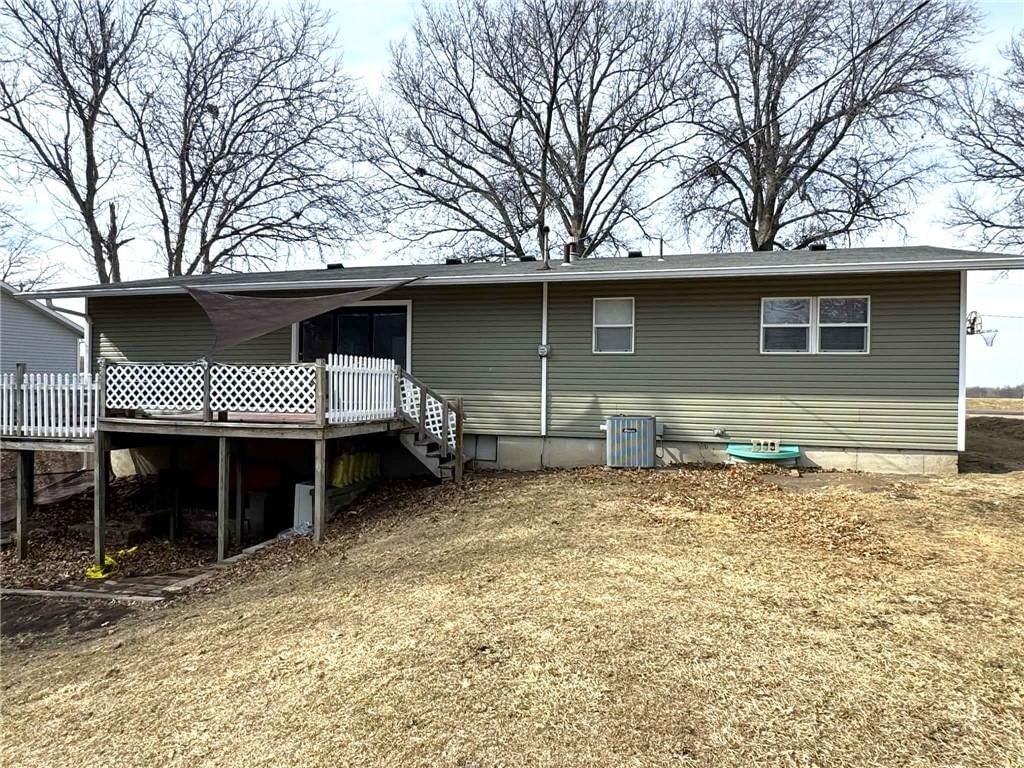 1409 College Drive — photo 9
