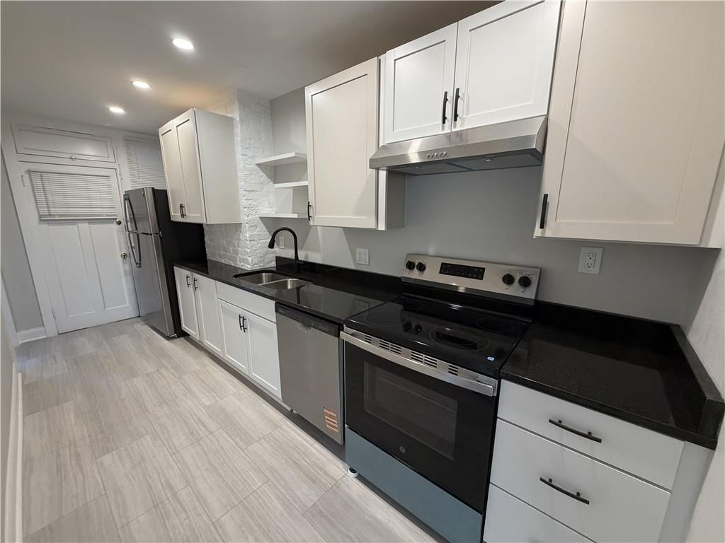 206 W 34th Street — photo 6
