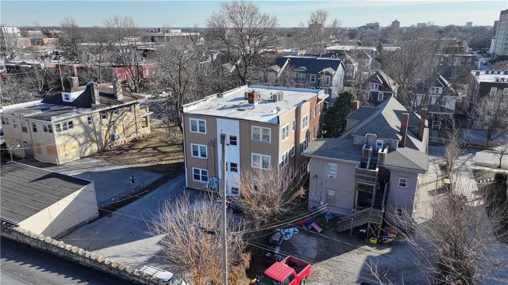 206 W 34th Street — photo 13