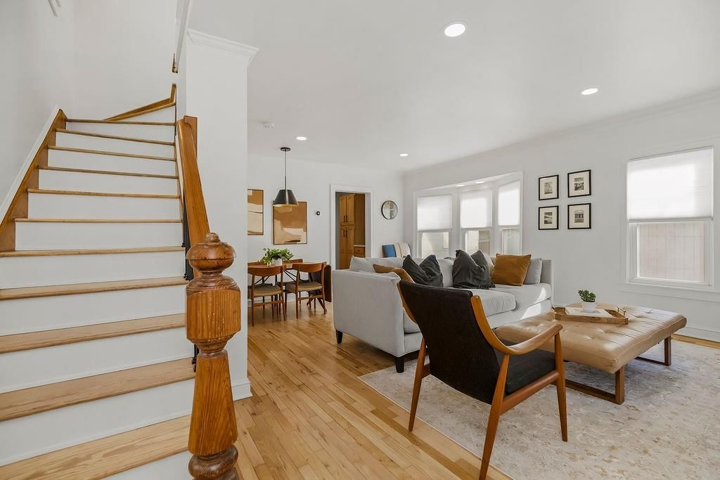 4525 Bell Street — photo 4