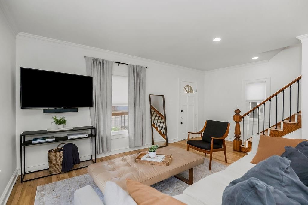 4525 Bell Street — photo 7