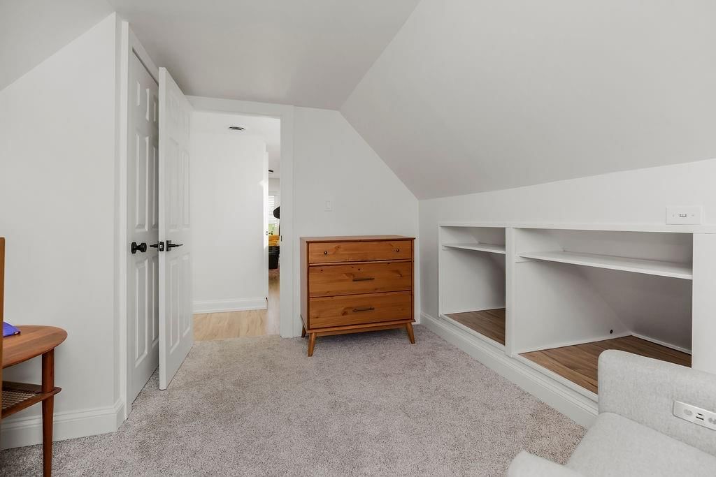 4525 Bell Street — photo 17
