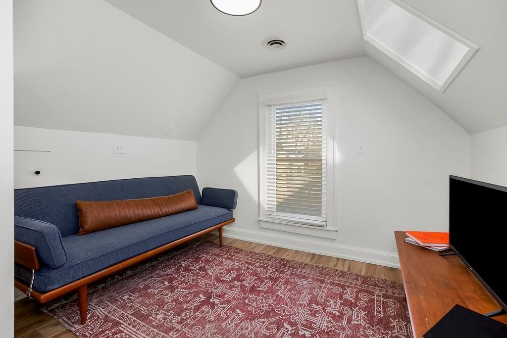 4525 Bell Street — photo 18