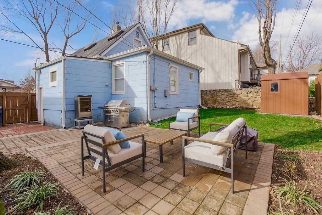 4525 Bell Street — photo 27