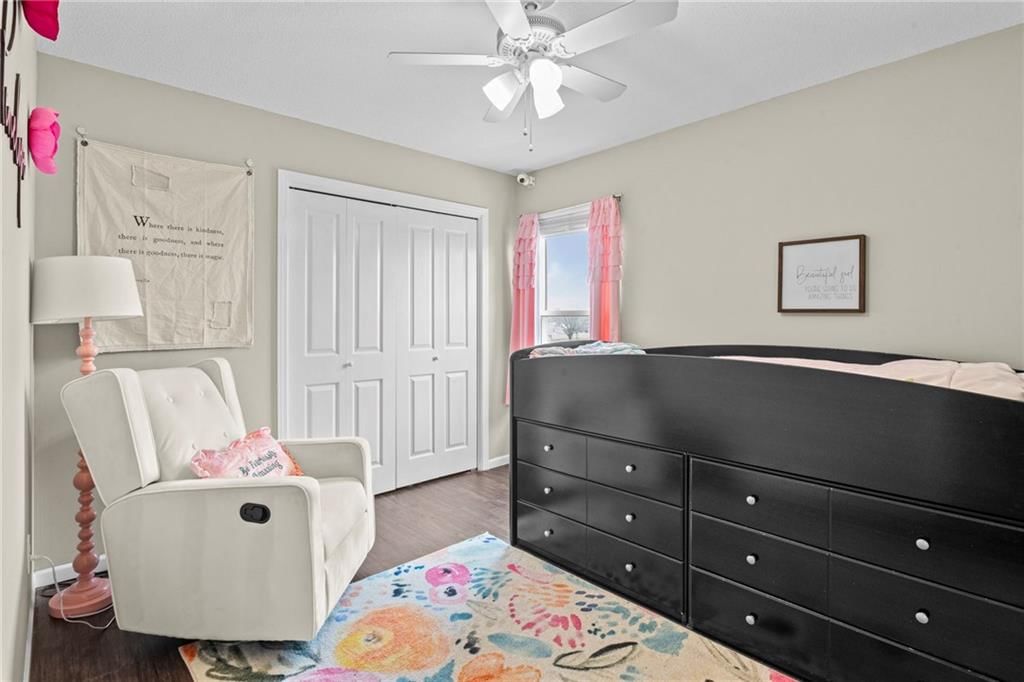 341 N Pine Street — photo 17