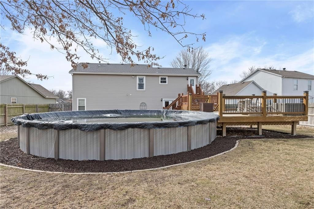 341 N Pine Street — photo 35