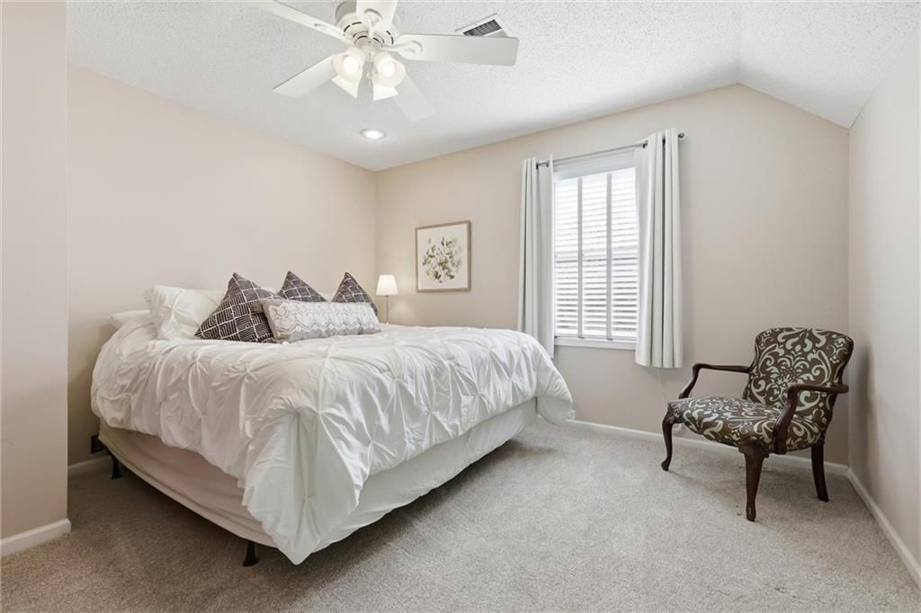 12526 Walmer Street — photo 28