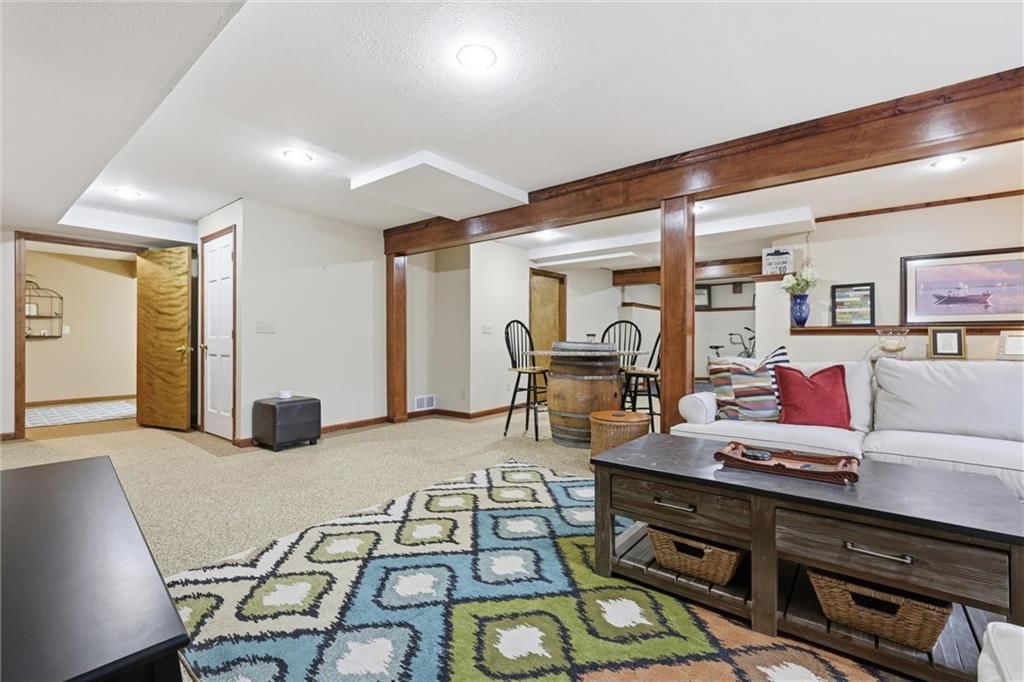 12526 Walmer Street — photo 31