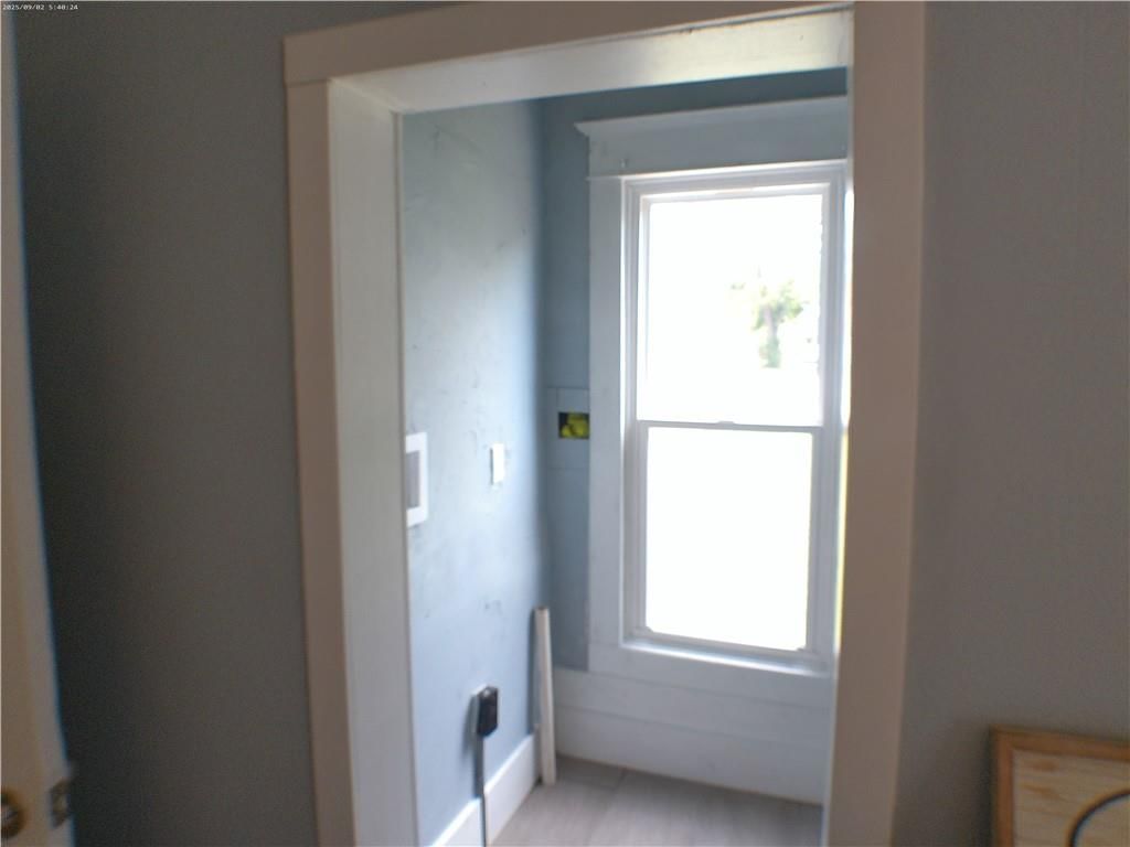 531 S Willow Street — photo 8