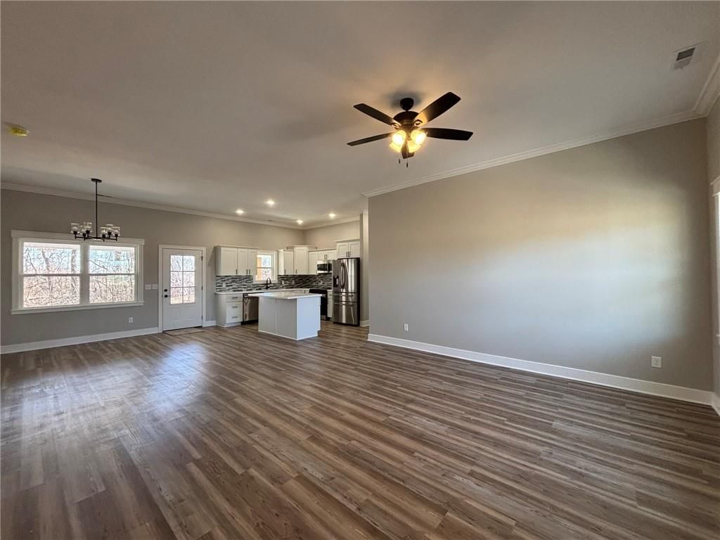 205 N Cedar Street — photo 5