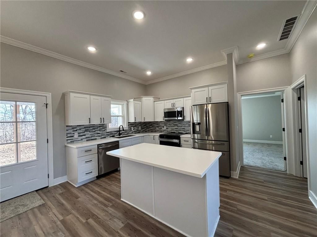 205 N Cedar Street — photo 7