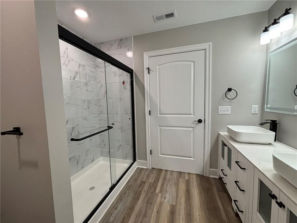 205 N Cedar Street — photo 25