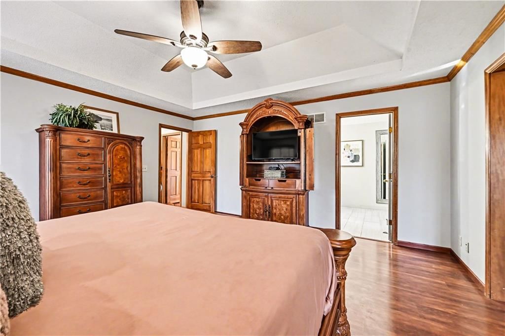 13008 Fontana Street — photo 23