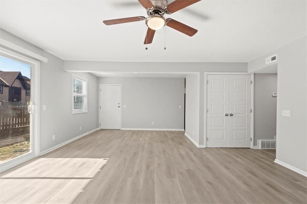 6206 Robinson Street — photo 2