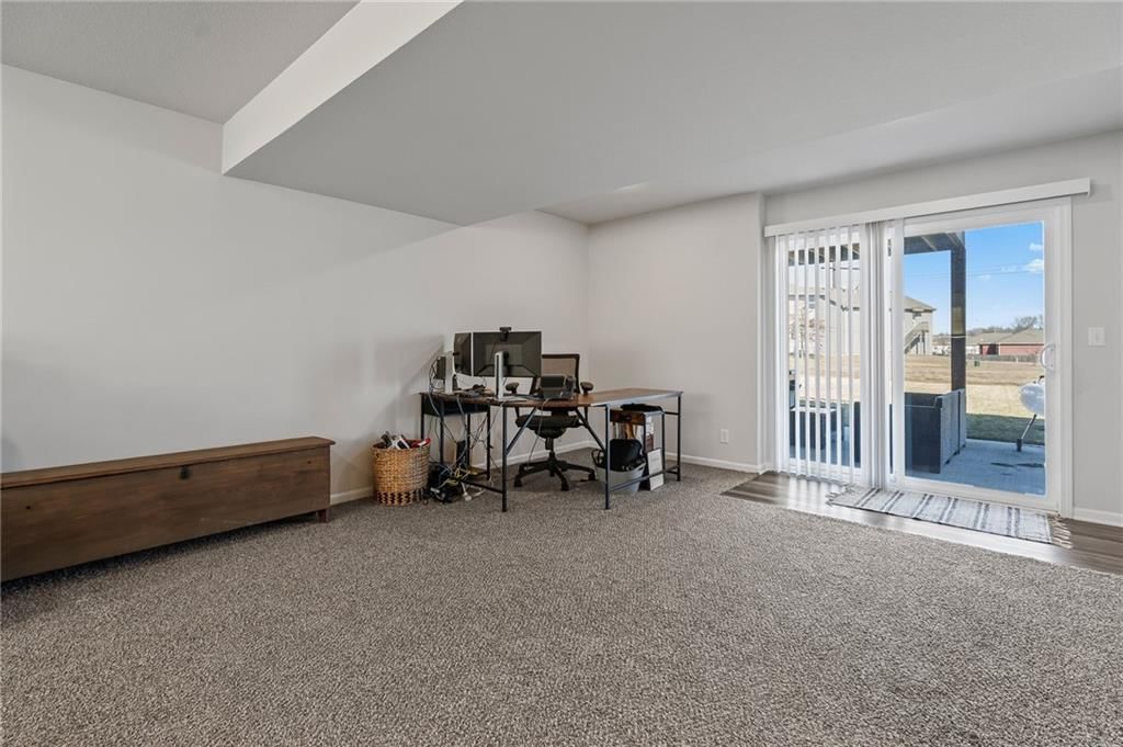 709 Shane Lane — photo 40